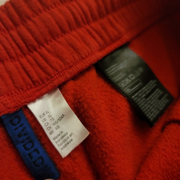 Divided Mens shorts - Picture 4 of 4